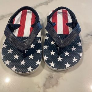 The Children’s Place American flag toddler flip flops
